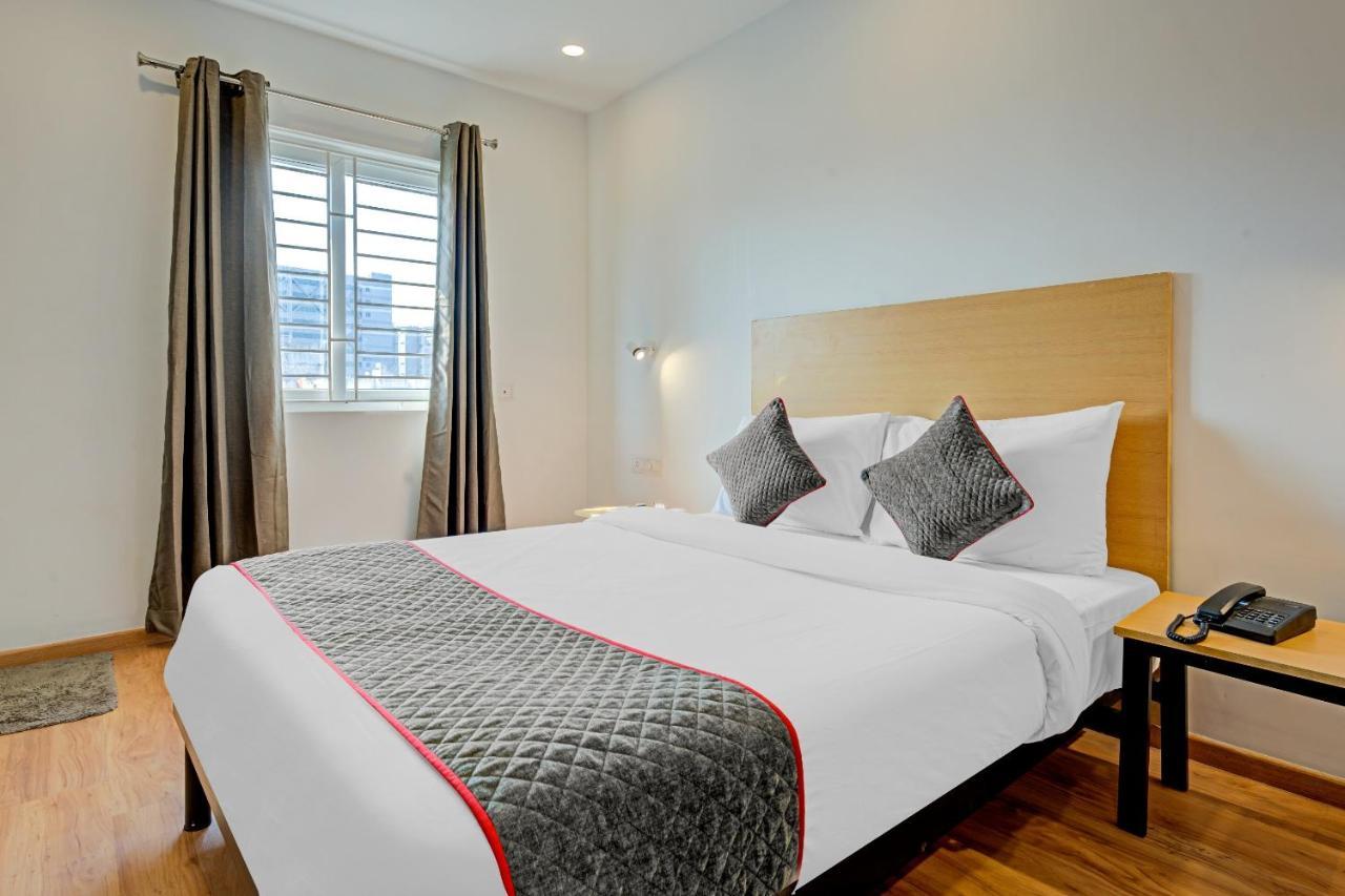 Oyo Townhouse 74871 Thoraipakkam Hotel Madras Zewnętrze zdjęcie