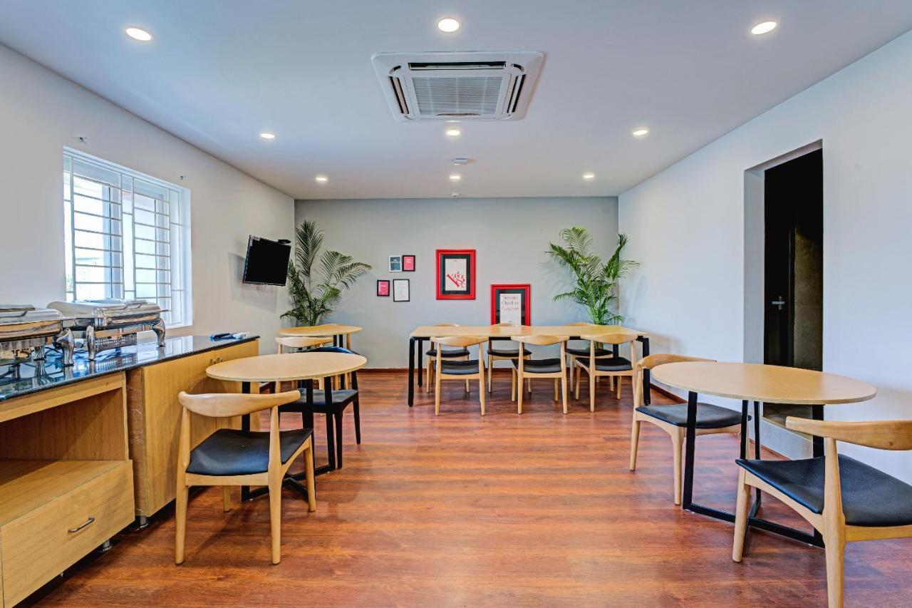 Oyo Townhouse 74871 Thoraipakkam Hotel Madras Zewnętrze zdjęcie