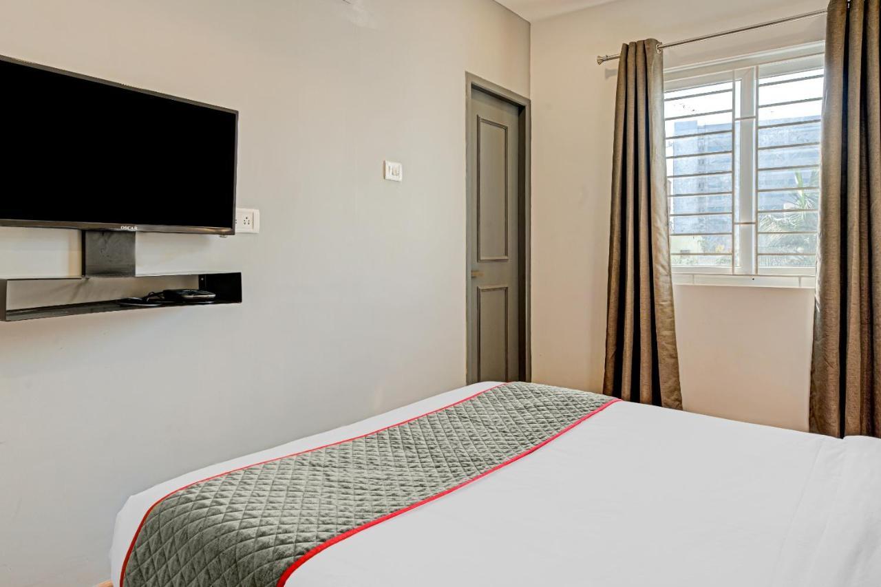 Oyo Townhouse 74871 Thoraipakkam Hotel Madras Zewnętrze zdjęcie