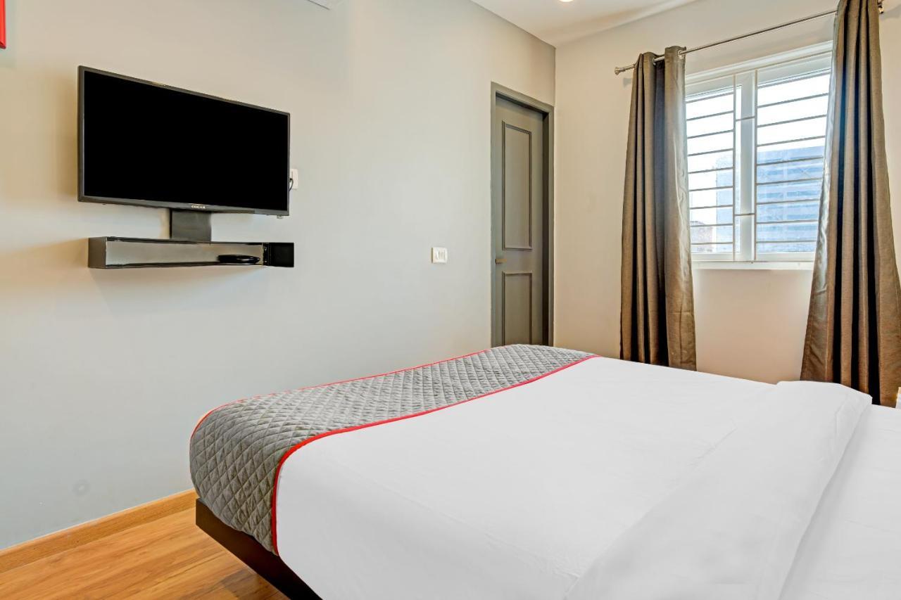Oyo Townhouse 74871 Thoraipakkam Hotel Madras Zewnętrze zdjęcie